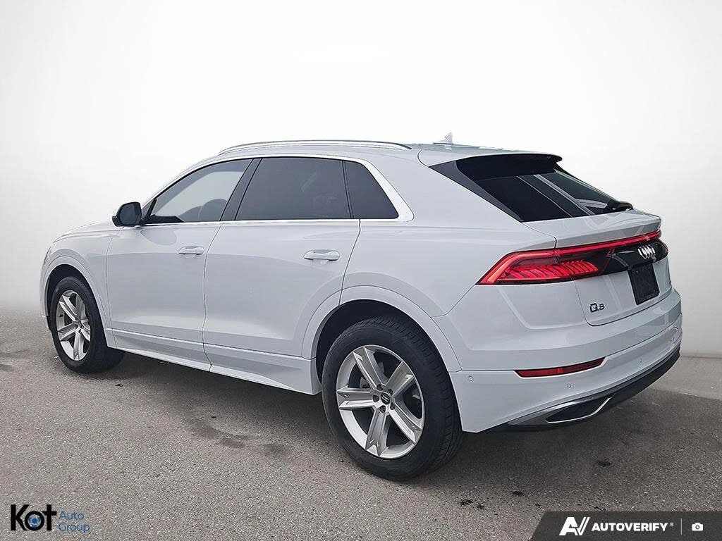 Audi Q8 Progressiv* 55 TFSI* АвтоКредит* (ЦЕНА ДО БГ), снимка 5 - Автомобили и джипове - 54002410
