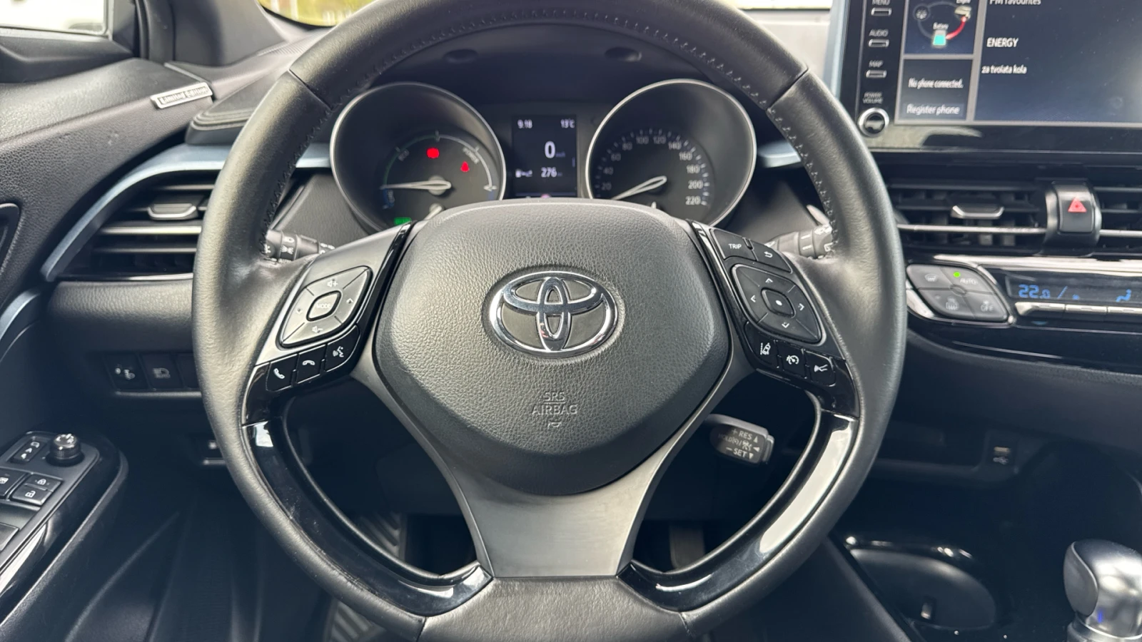 Toyota C-HR 1.8 HEV CLUB, снимка 13 - Автомобили и джипове - 54372316