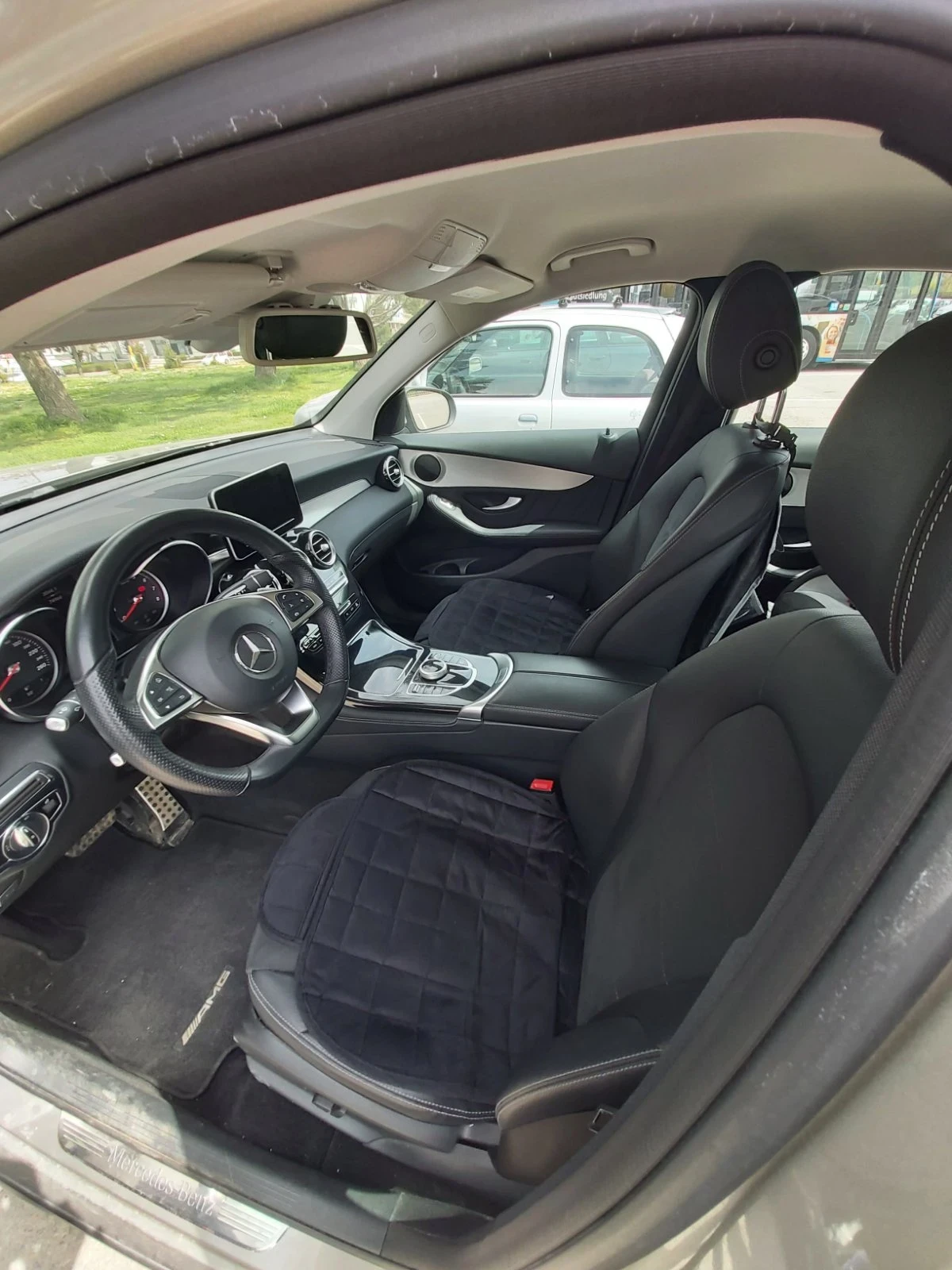 Mercedes-Benz GLC 250 4MATIC, снимка 4 - Автомобили и джипове - 54543487