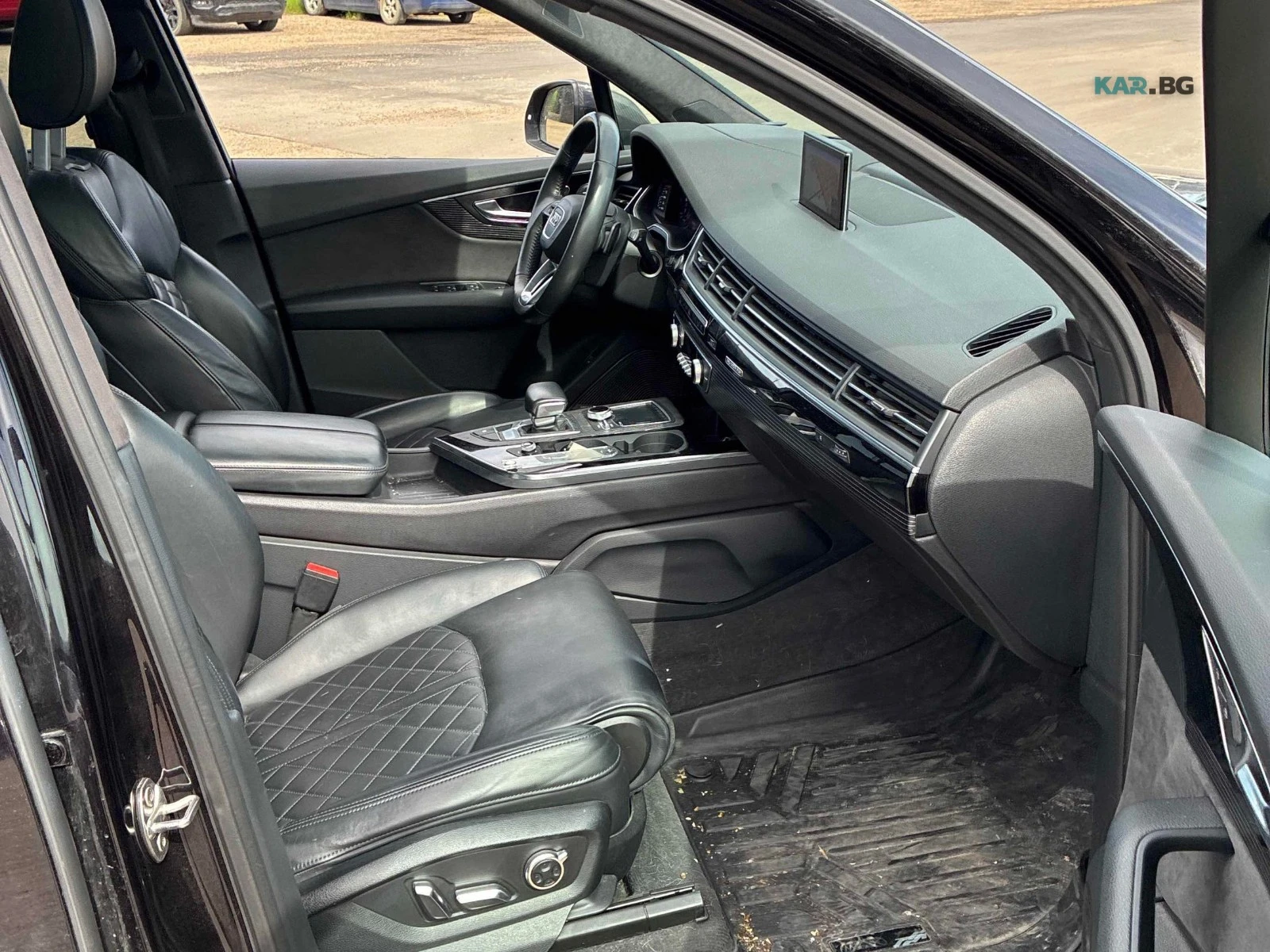 Audi Q7 PANO* ПОДГРЕВ* DISTRONIC, снимка 9 - Автомобили и джипове - 54867558
