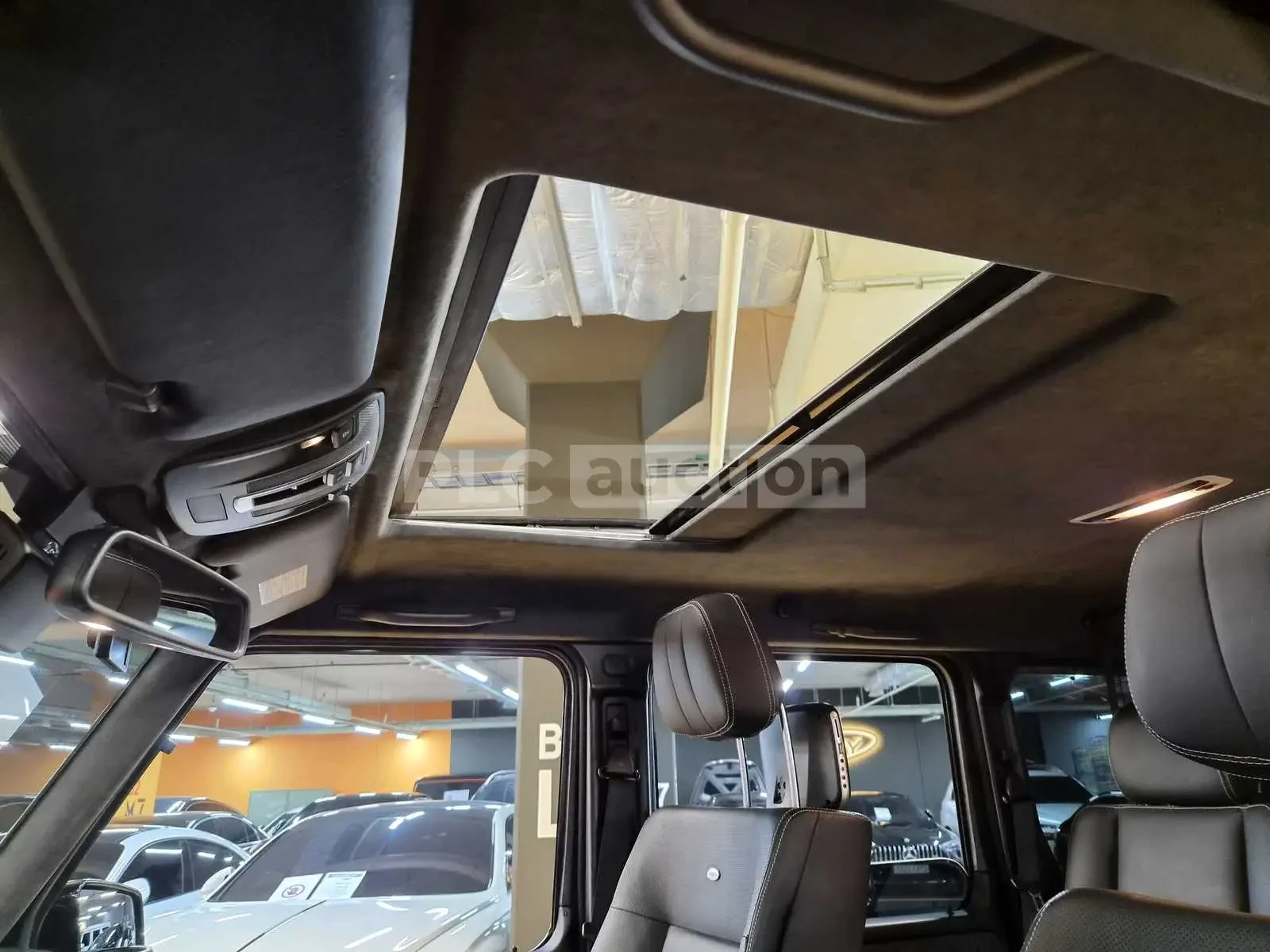Mercedes-Benz G 63 AMG H KARDON| TV| МАСАЖ| КАМЕРА| ОБДУХ| ВКЛ.ТЕХНОТЕСТ, снимка 15 - Автомобили и джипове - 54870015