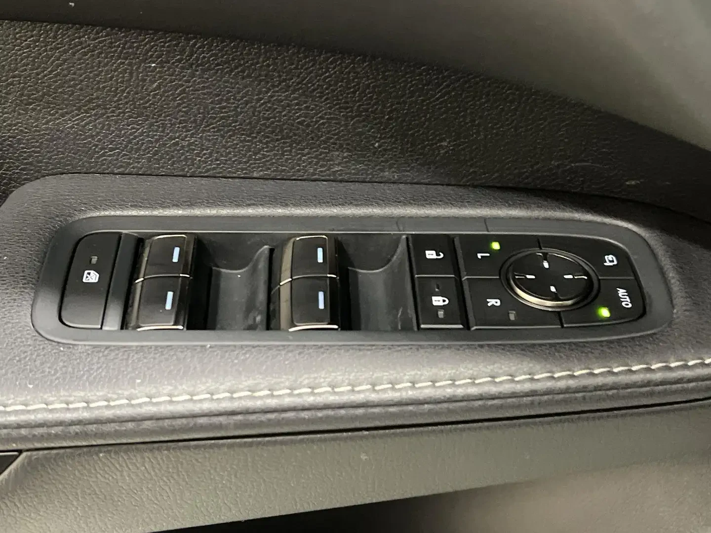 Lexus RX RX, снимка 13 - Автомобили и джипове - 54916447