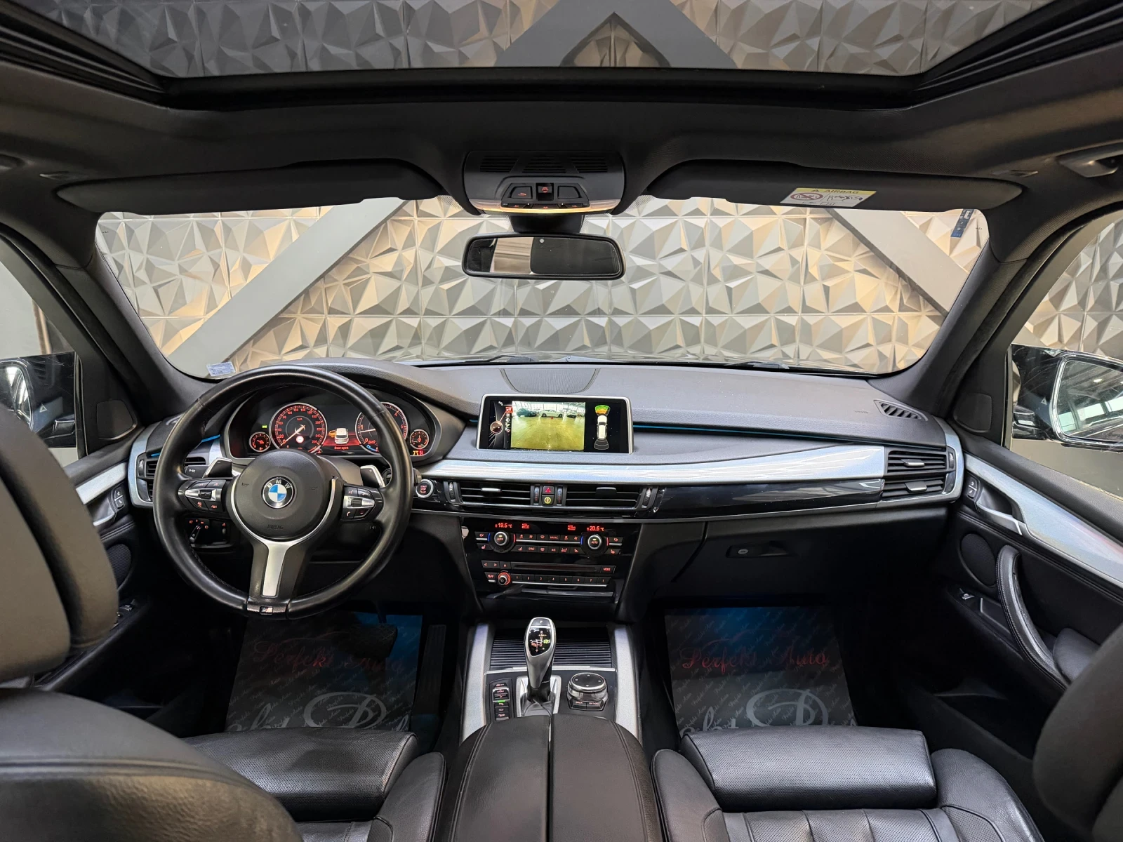 BMW X5 40d xDrive * FULL ЕКС* M PACKET* ПАНОР* HEAD UP* Щ, снимка 7 - Автомобили и джипове - 55576179