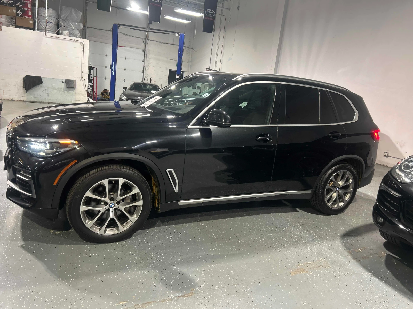BMW X5 * xDrive40i * CARFAX * ОПЦИЯ ЗА ФИНАНСИРАНЕ, снимка 16 - Автомобили и джипове - 55964823