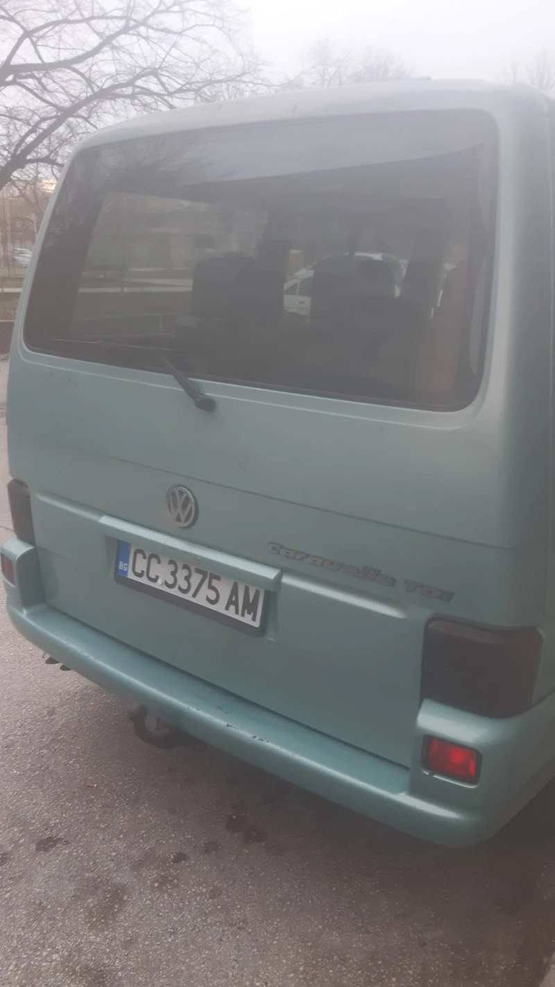 VW Caravelle, снимка 3 - Бусове и автобуси - 47440124