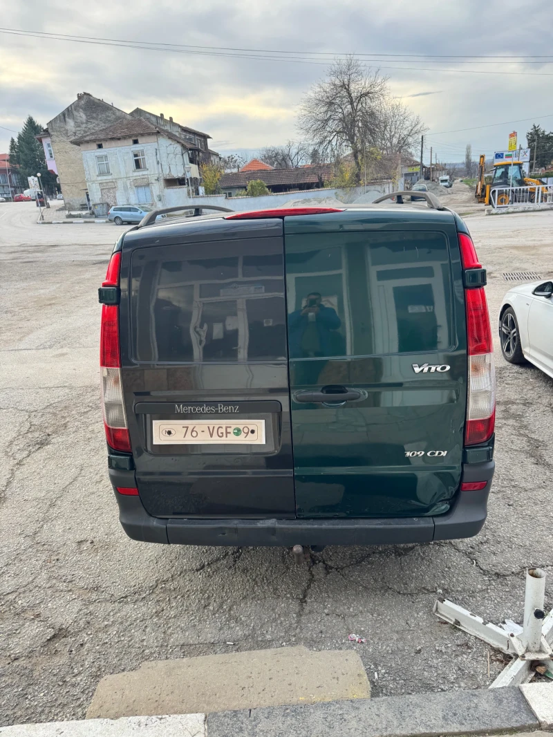 Mercedes-Benz Vito 2.2 CDI Климатик!!, снимка 5 - Бусове и автобуси - 52539911