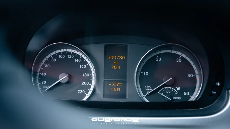 Mercedes-Benz Viano 2.2CDI LONG 6+ 1 места, снимка 15 - Бусове и автобуси - 53441129