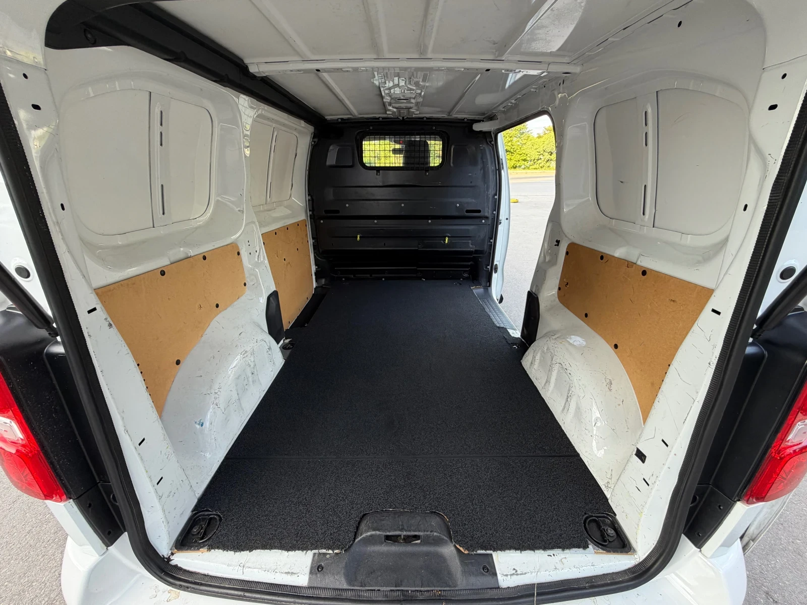 Toyota Proace 2.0D-4D 150к.с * Климатик* * Швейцария* , снимка 9 - Бусове и автобуси - 54663566