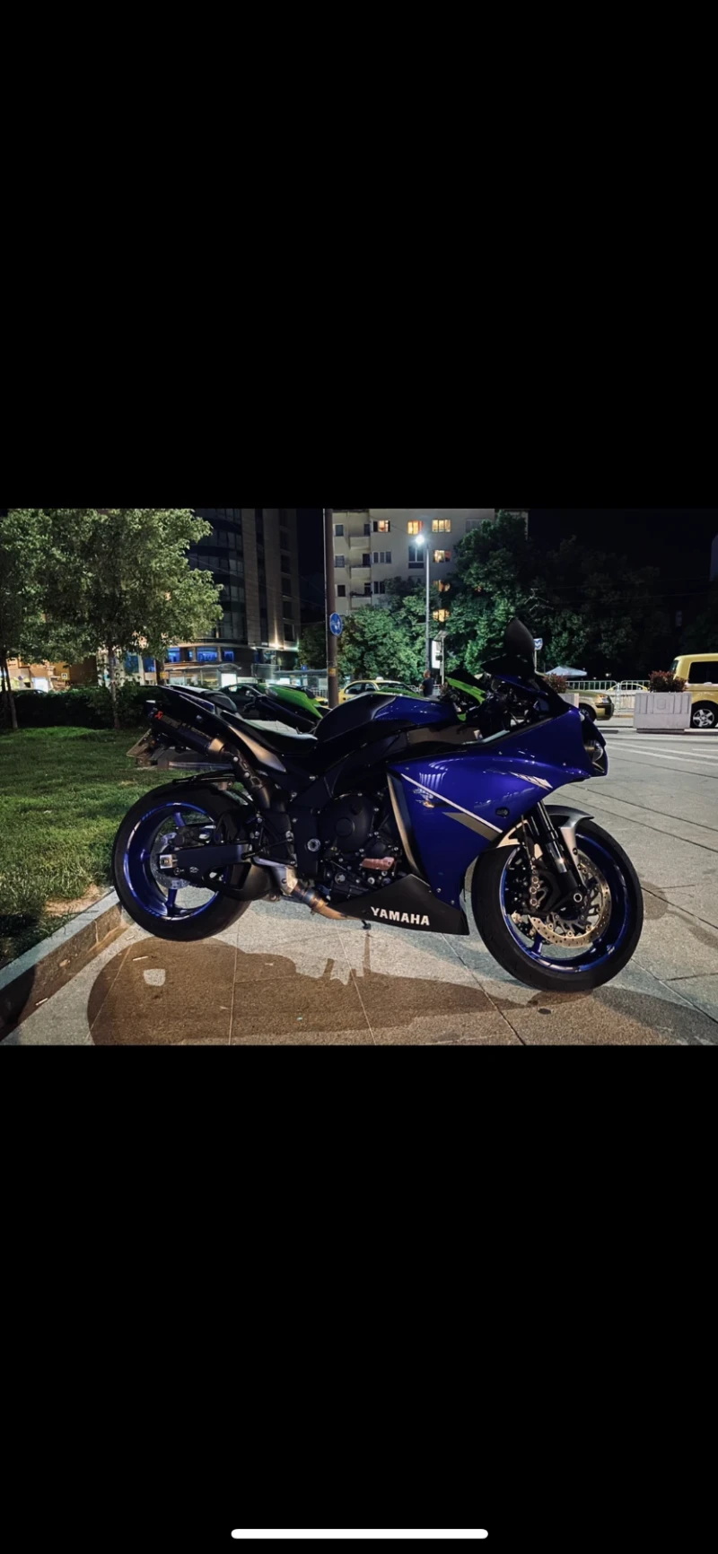 Yamaha YZF-R1