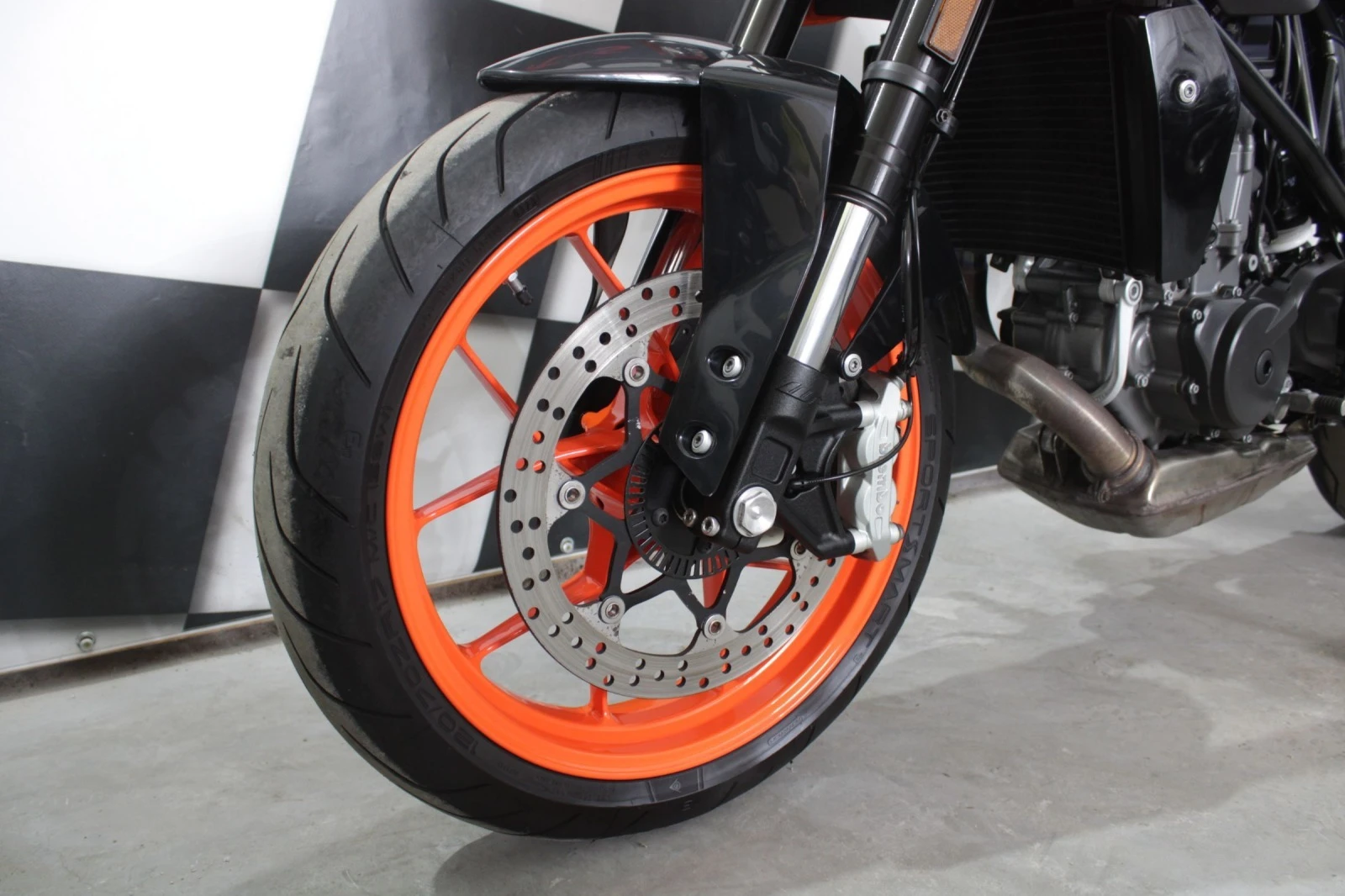 Ktm Duke 690ie ABS 2018. | Mobile.bg   13