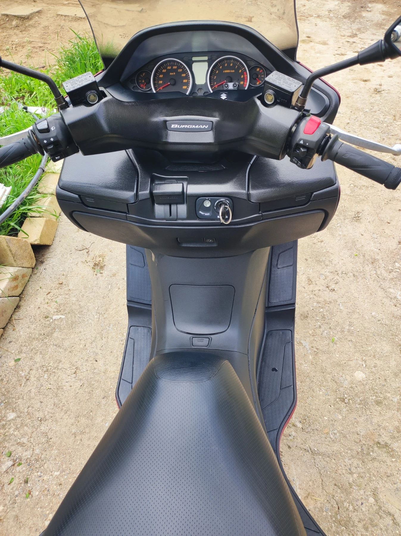 Suzuki Burgman 400 i ABS - изображение 8