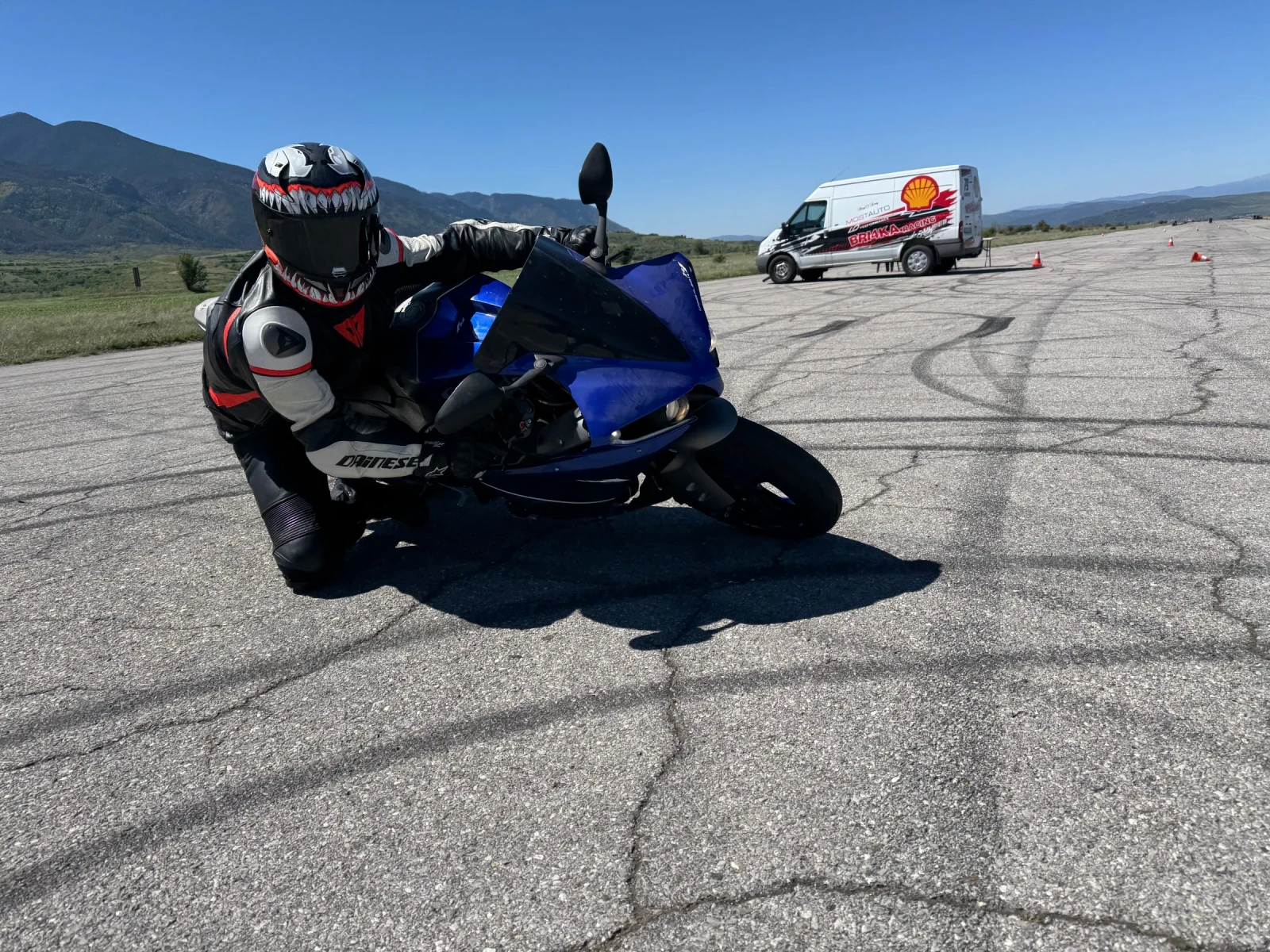 Yamaha YZF-R1  - изображение 9