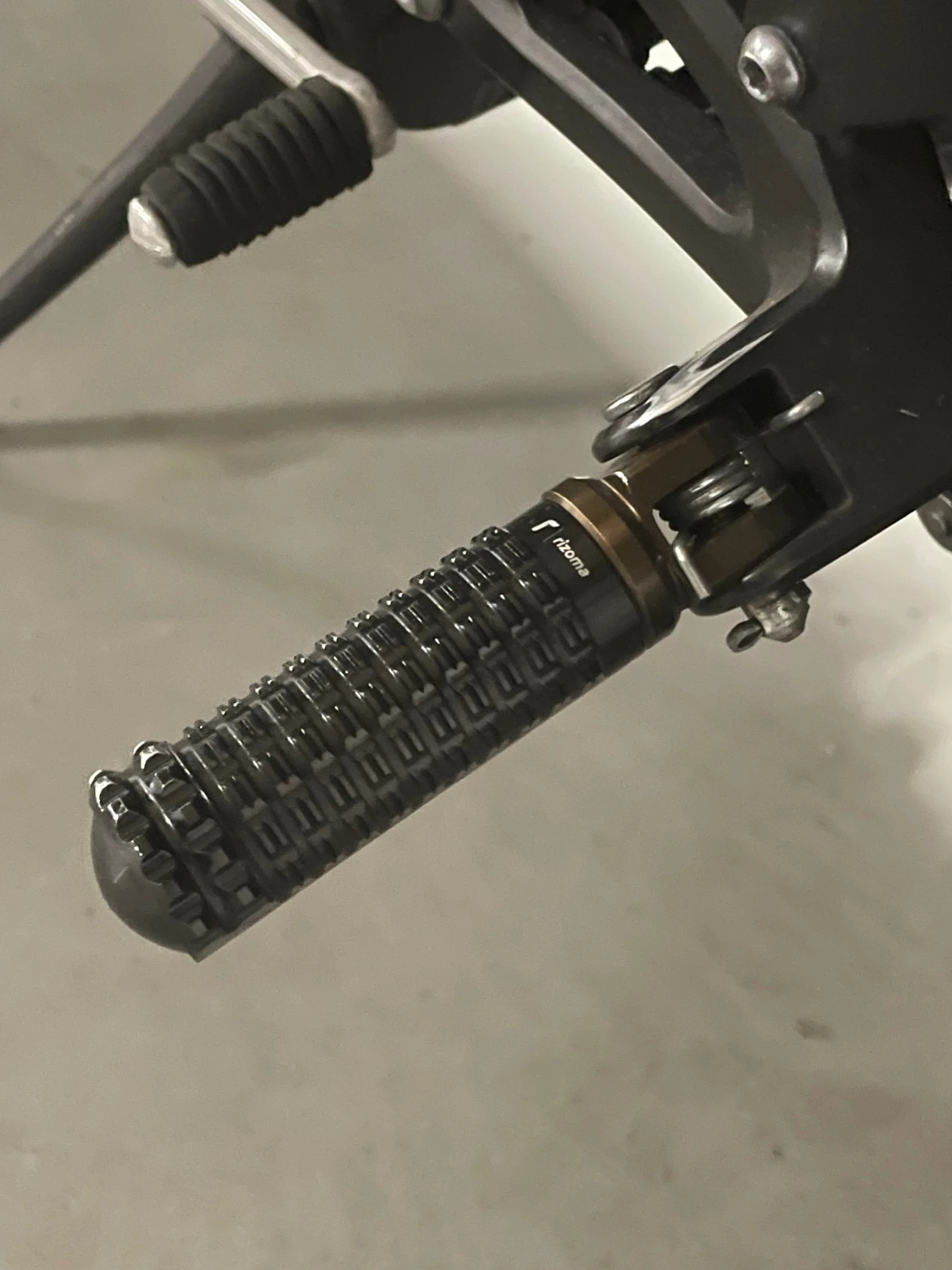 Yamaha YZF-R1  - изображение 4