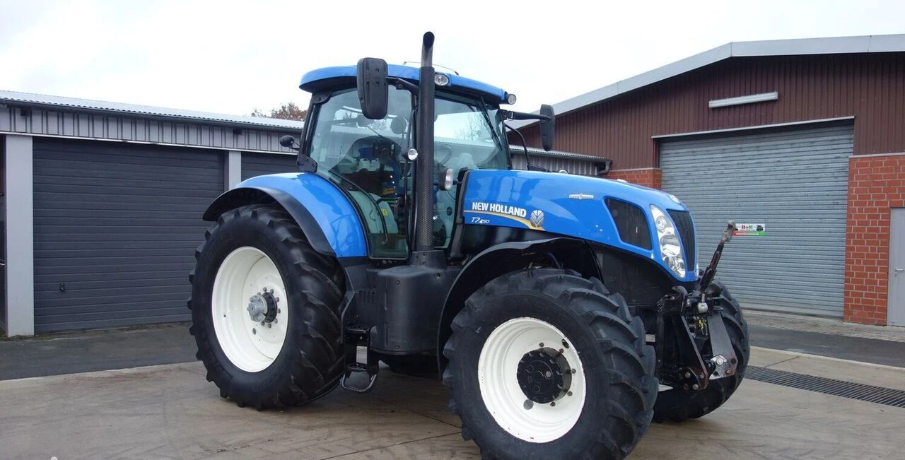 Трактор New Holland T7.250 - изображение 3