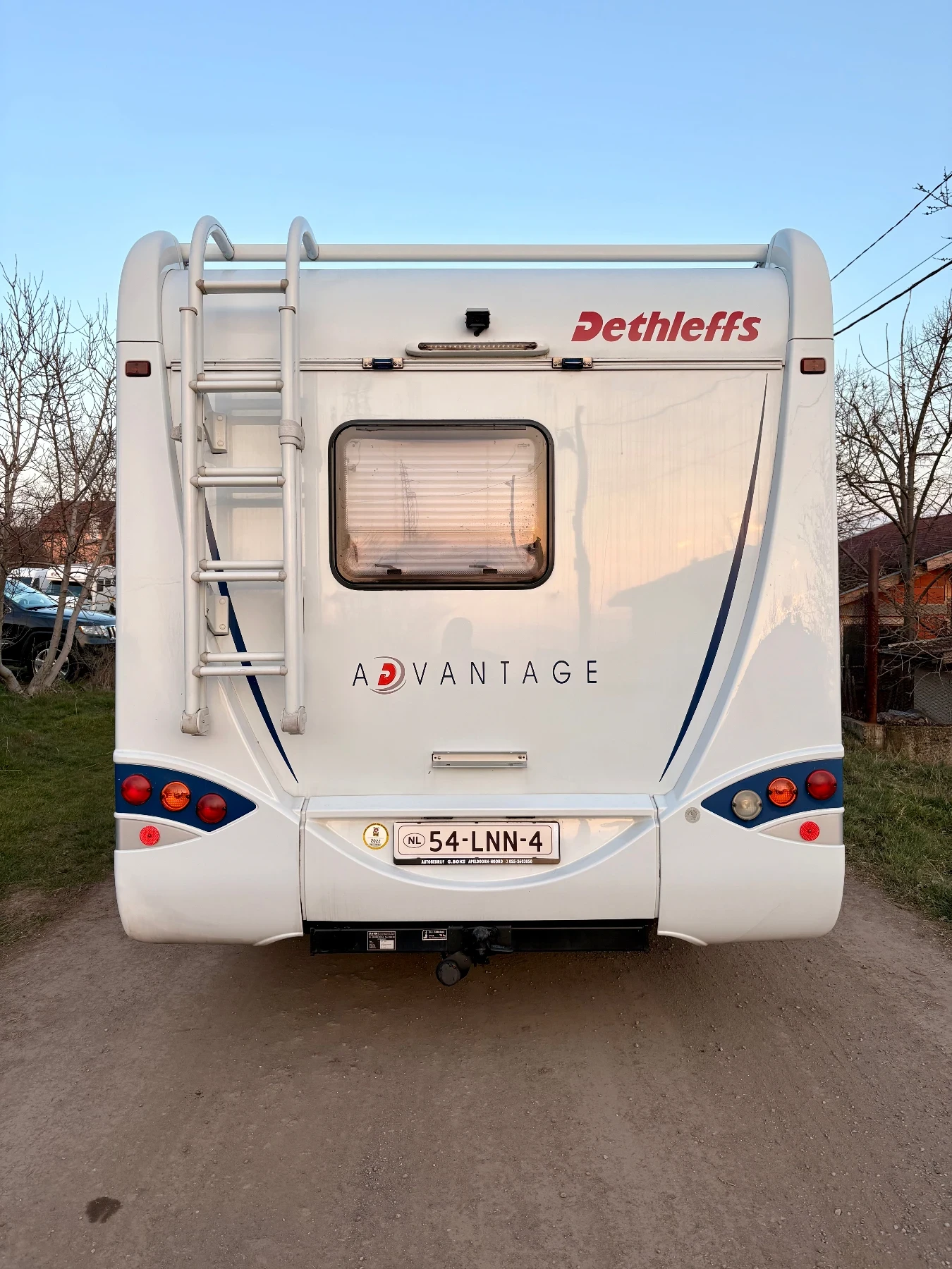 Кемпер Dethleffs Advantage, снимка 4 - Каравани и кемпери - 53878782