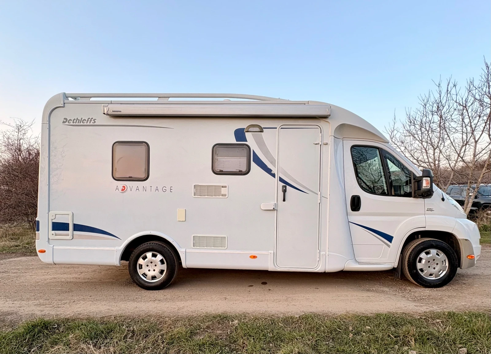 Кемпер Dethleffs Advantage, снимка 2 - Каравани и кемпери - 53878782