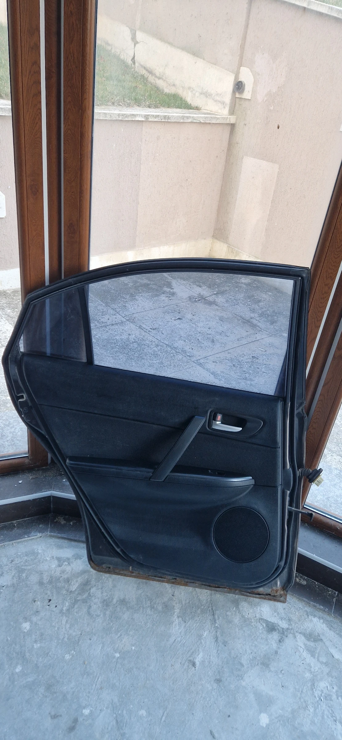 Врати Мазда 6 2006г, снимка 4 - Части - 53719773