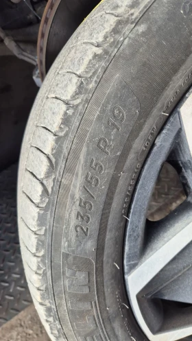 Гуми Летни 235/55R19, снимка 2
