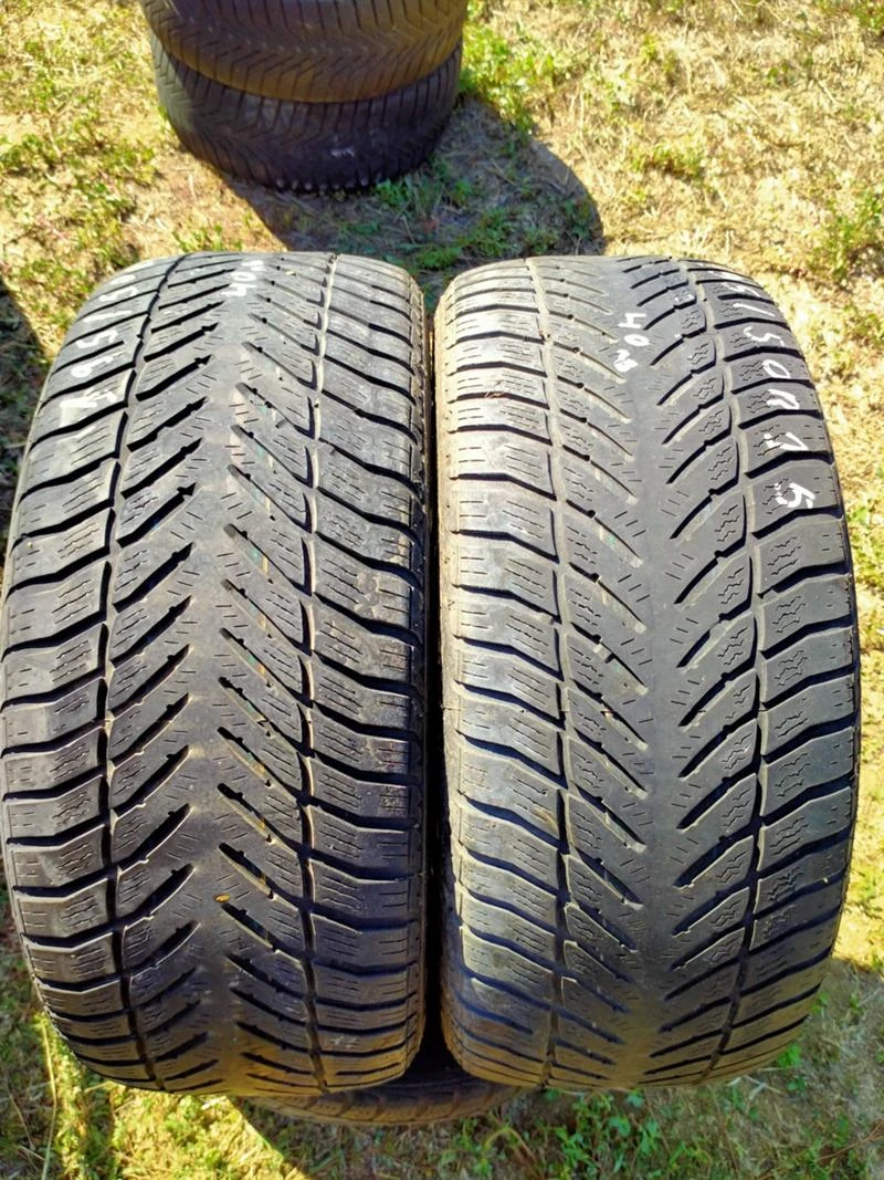 Гуми Зимни 195/50R15, снимка 1 - Гуми и джанти - 34062274