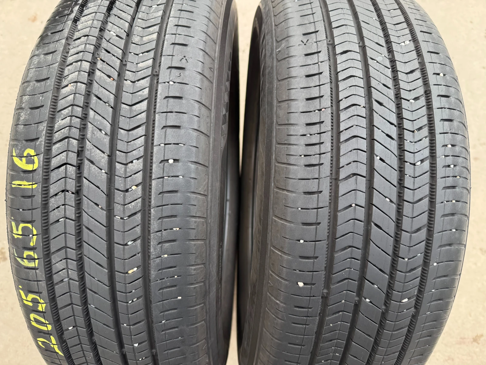 Гуми Летни 205/65R16, снимка 4 - Гуми и джанти - 53932534