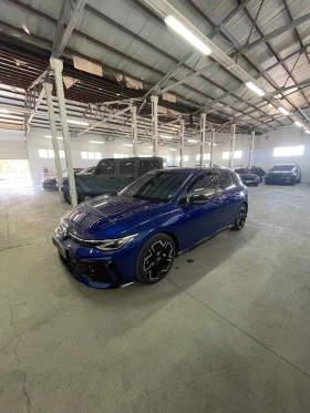 VW Golf 1.5 eTSI hibrid/360/Rline plus/Matrix/3DLed/FULL!!, снимка 2