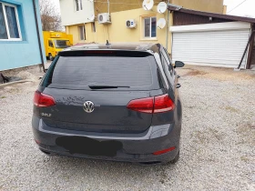 VW Golf 1.0 клима  чисто нов , снимка 3