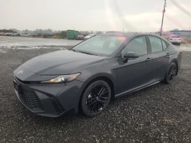    Toyota Camry SE UPGRADE 4X4  * * CARFAX * *   * * 
