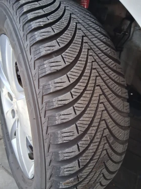 Skoda Fabia 1.2TSI 4 цилиндара , снимка 11