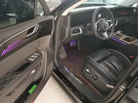 HongQi E-HS9 undefined | Auto.bg — изображение 15