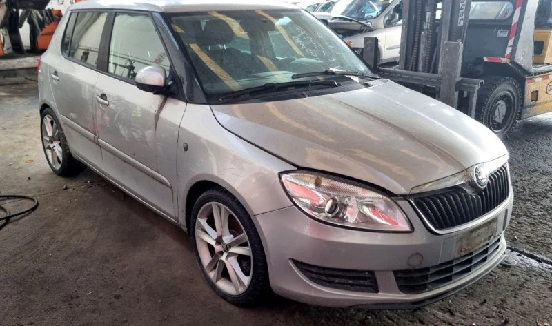 Skoda Fabia, снимка 1 - Автомобили и джипове - 41395050