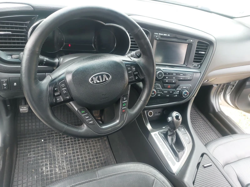 Kia Optima К5 хибрид, снимка 17 - Автомобили и джипове - 47473125