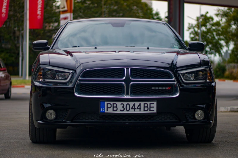 Dodge Charger RT, снимка 4 - Автомобили и джипове - 47639940