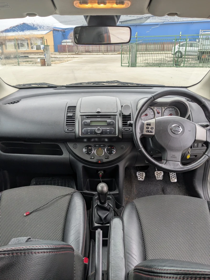 Nissan Note, снимка 8 - Автомобили и джипове - 48257317