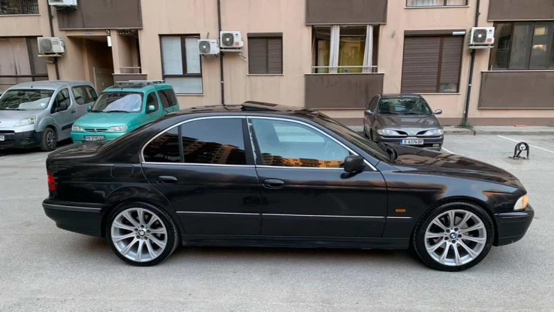 BMW 520, снимка 9 - Автомобили и джипове - 48260928