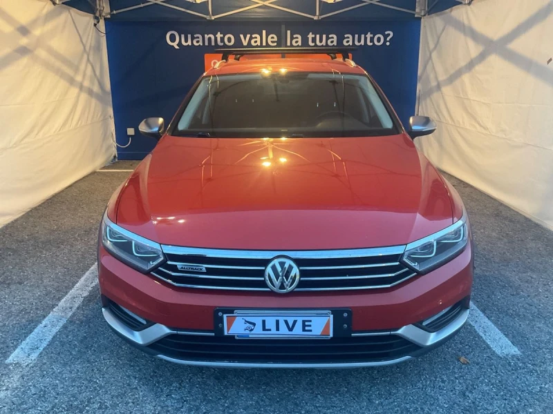 VW Passat Alltrack 2.0 TDI 4Motion BlueMotion Tech, снимка 9 - Автомобили и джипове - 48446109