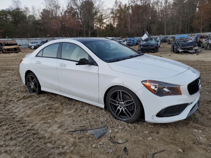 Mercedes-Benz CLA 250 4MATIC Harman/Kardon Пано* Keyless* , снимка 4 - Автомобили и джипове - 48616829