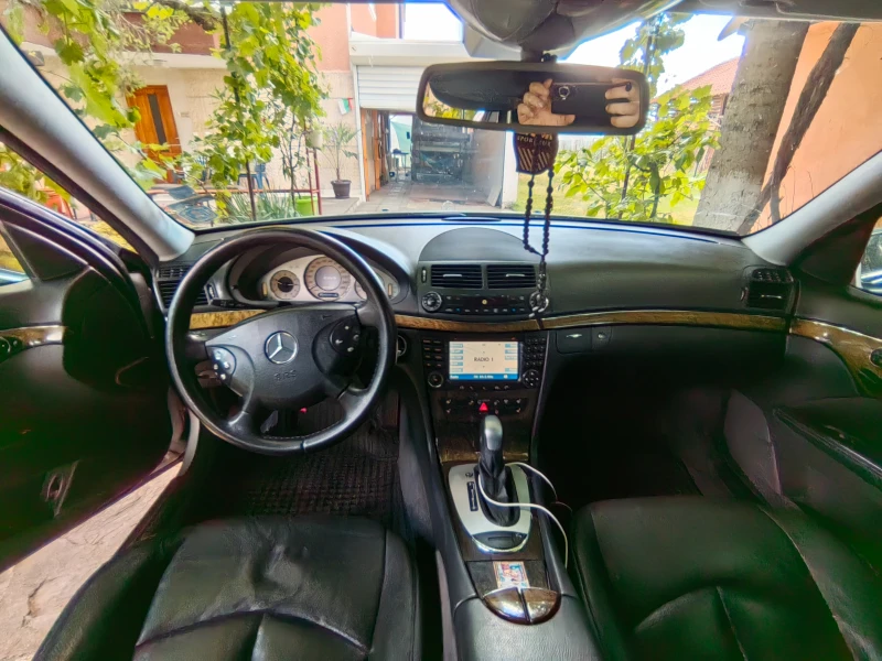 Mercedes-Benz E 350 W211, снимка 8 - Автомобили и джипове - 51109566