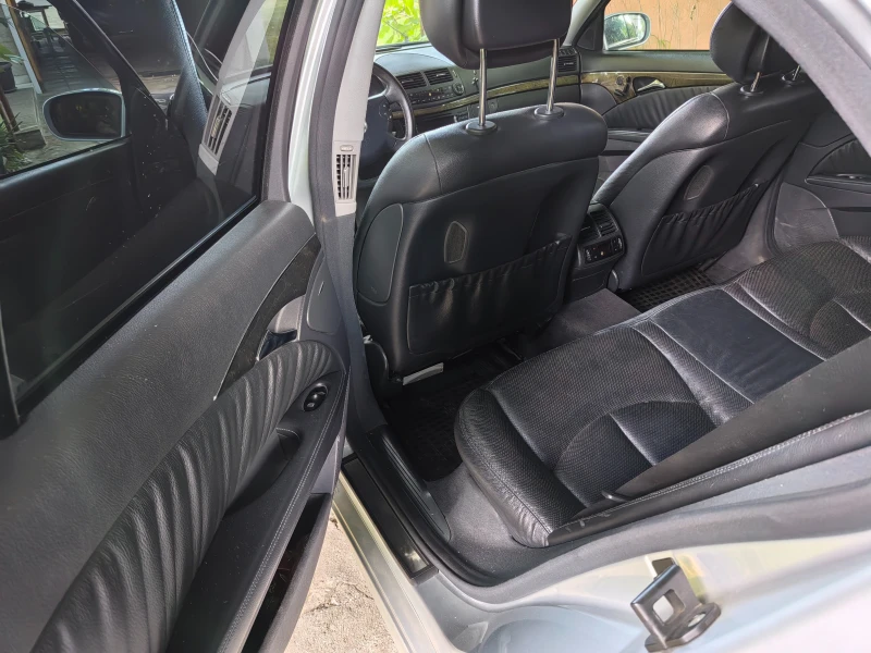 Mercedes-Benz E 350 W211, снимка 11 - Автомобили и джипове - 51109566