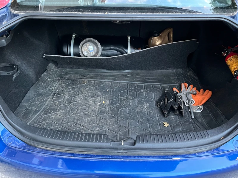 Mazda 6, снимка 15 - Автомобили и джипове - 52657437