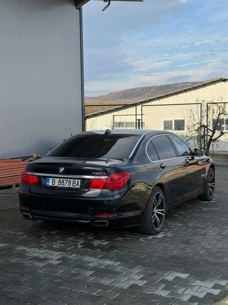 BMW 750 Li XDrive, снимка 5 - Автомобили и джипове - 52489447