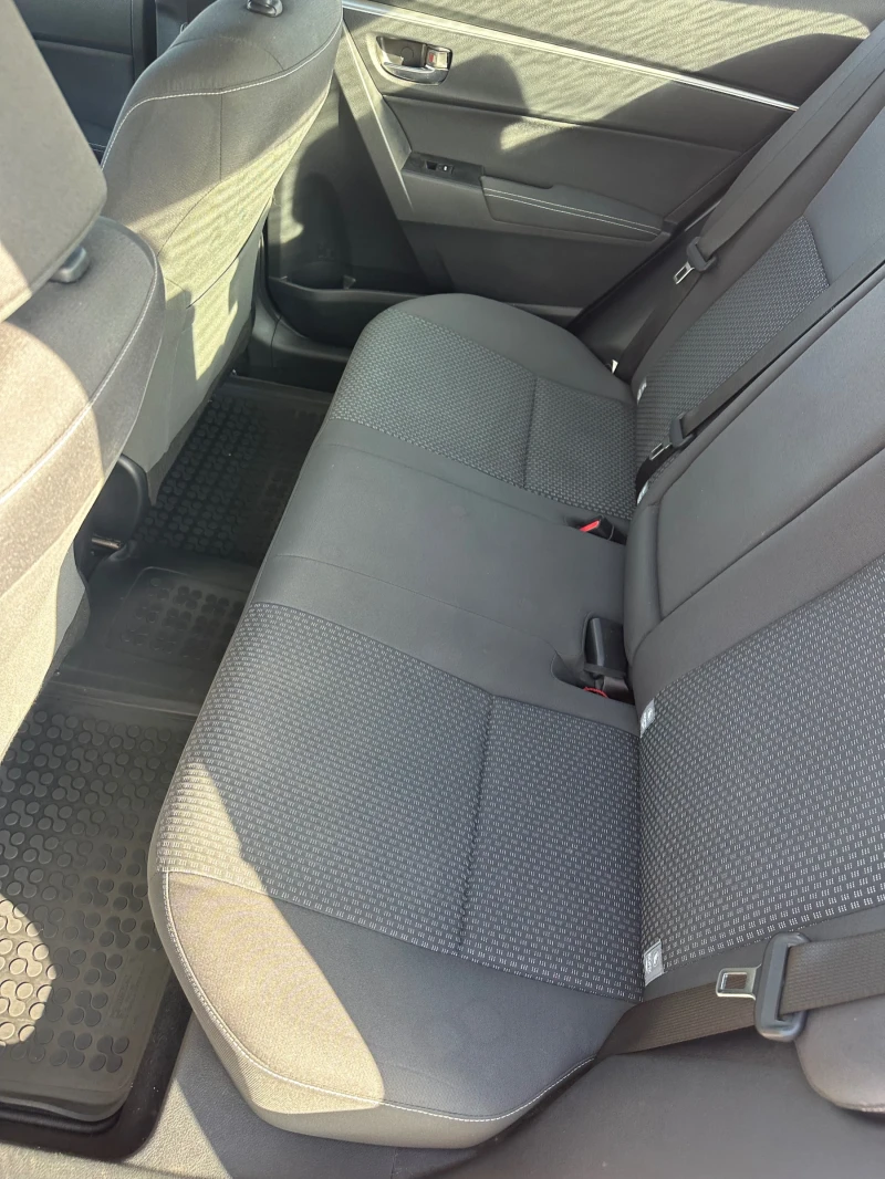 Toyota Corolla, снимка 8 - Автомобили и джипове - 52576987