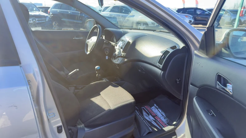 Hyundai I30, снимка 11 - Автомобили и джипове - 53106130