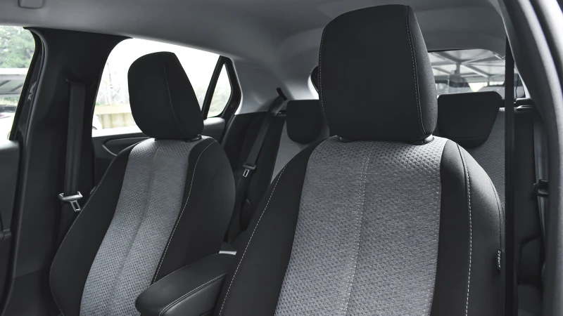 Opel Corsa e-Edition 50 kWh, снимка 10 - Автомобили и джипове - 53236203