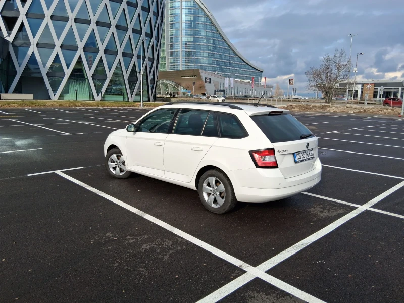 Skoda Fabia 1.2TSI 4 цилиндара , снимка 6 - Автомобили и джипове - 53294129