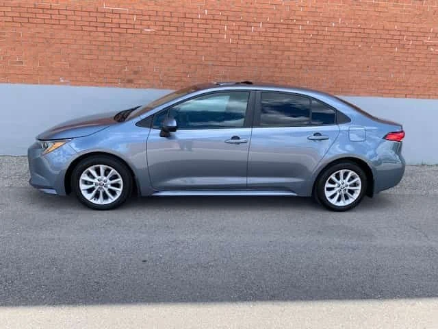 Toyota Corolla * LE CVT * CARFAX * ПАНО * KEYLESS * ПОДГРЕВИ, снимка 2 - Автомобили и джипове - 55090515