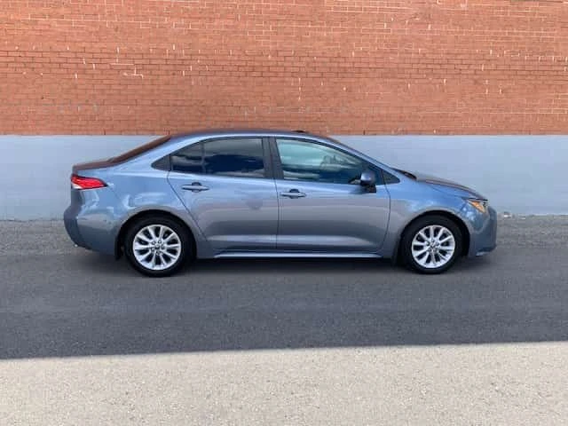Toyota Corolla * LE CVT * CARFAX * ПАНО * KEYLESS * ПОДГРЕВИ, снимка 3 - Автомобили и джипове - 55090515