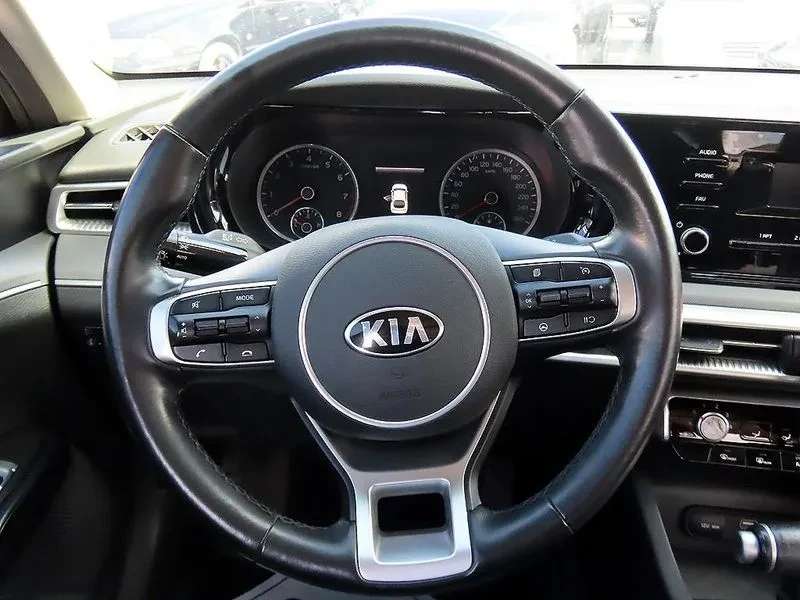 Kia K5 2.0 Lpi Standard, снимка 7 - Автомобили и джипове - 56654472