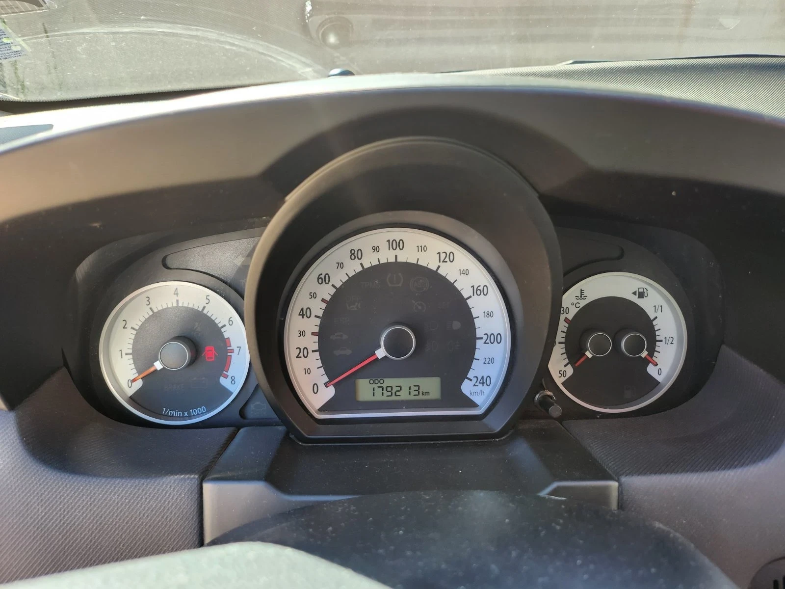 Kia Ceed 1.6i - изображение 4