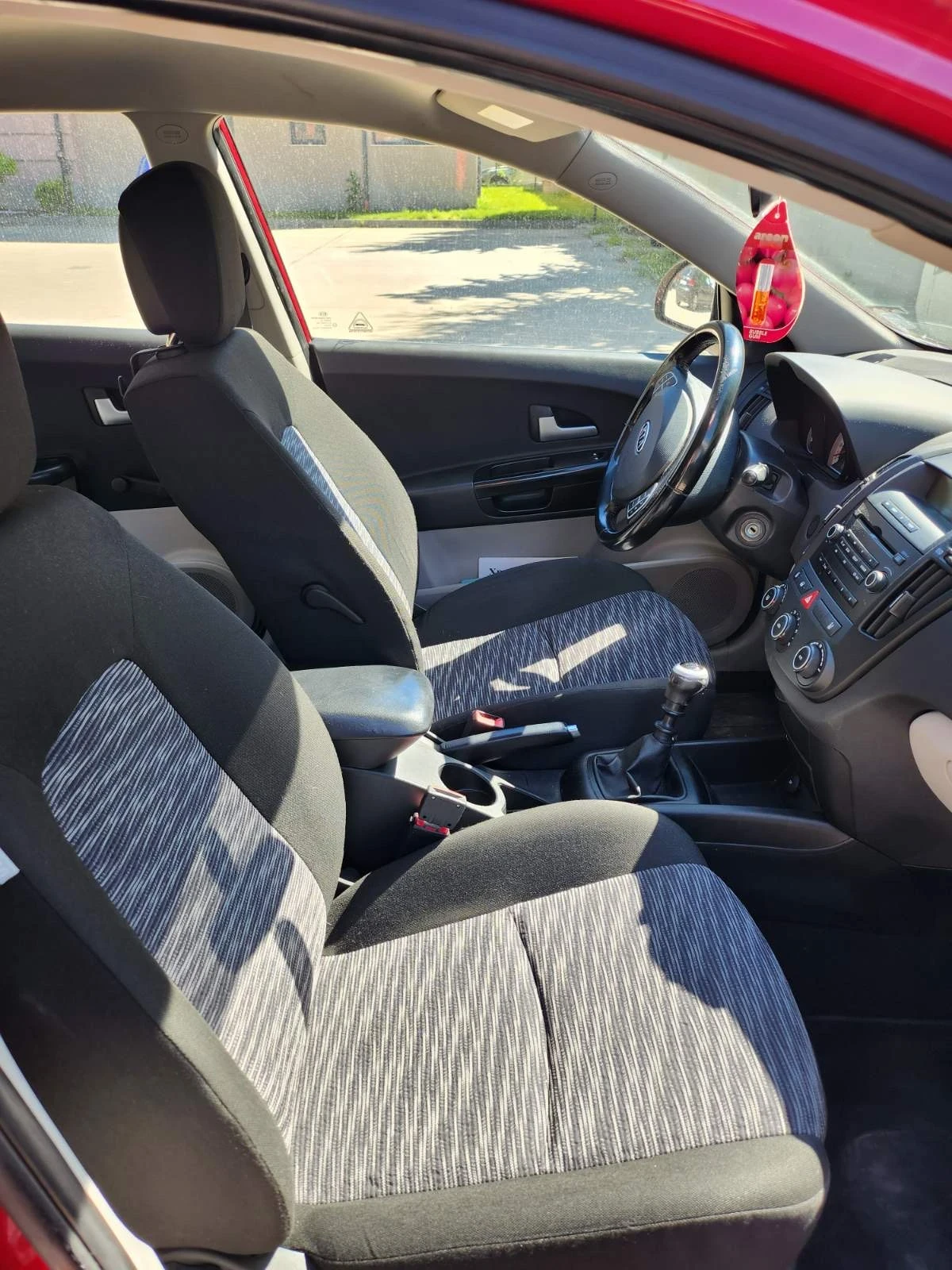 Kia Ceed 1.6i - изображение 9