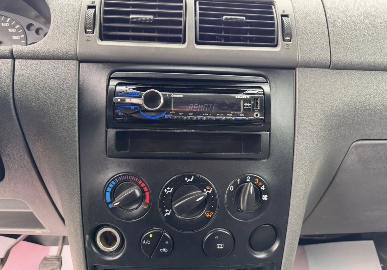 Ford Connect 1.8 TD / Климатик - изображение 8